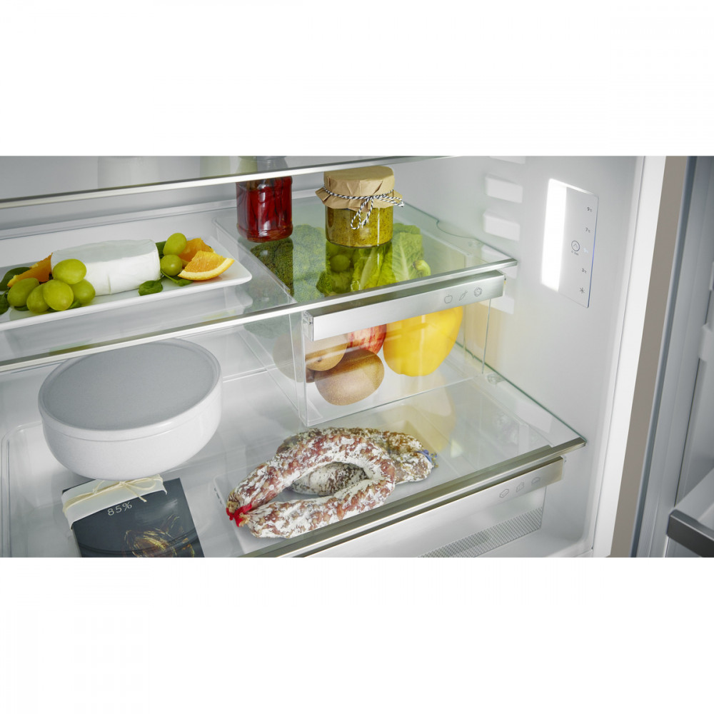 Встраиваемый LIEBHERR 001