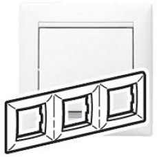 Рамка Valena - Белая - трехместная Legrand 774453