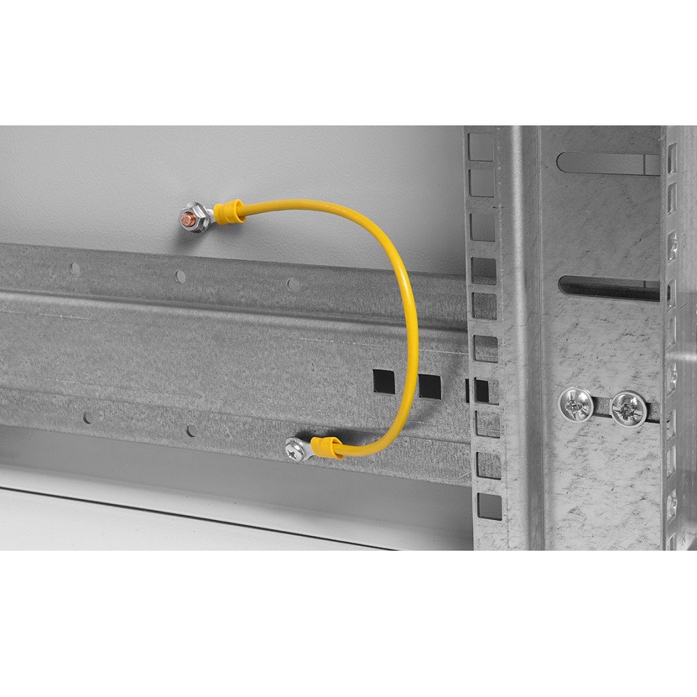 Шкаф серверный напольный 42U (600 1000) дверь перфорированная, задние двойные перфорированные ЦМО ШТК-М-42.6.10-48АА