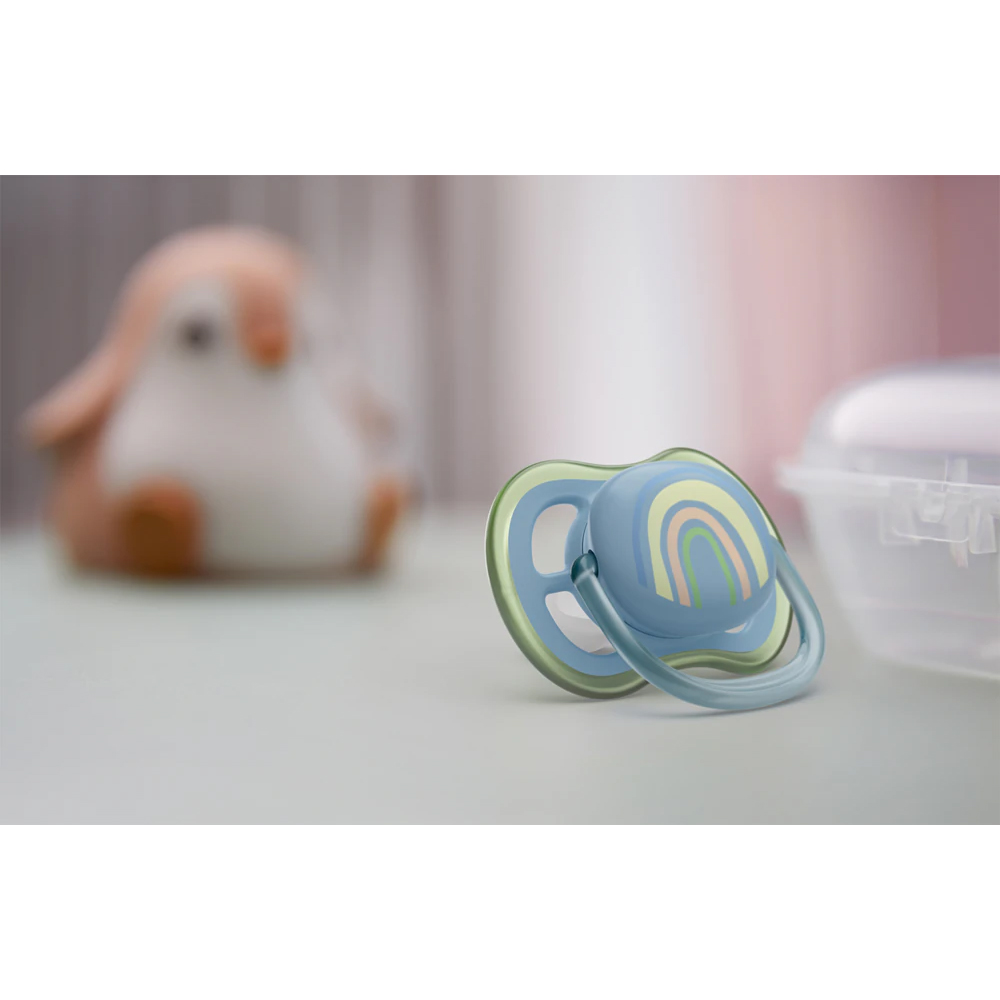Пустышка ultra air, радуга, 0-6 мес., 1 шт. Philips AVENT SCF08603