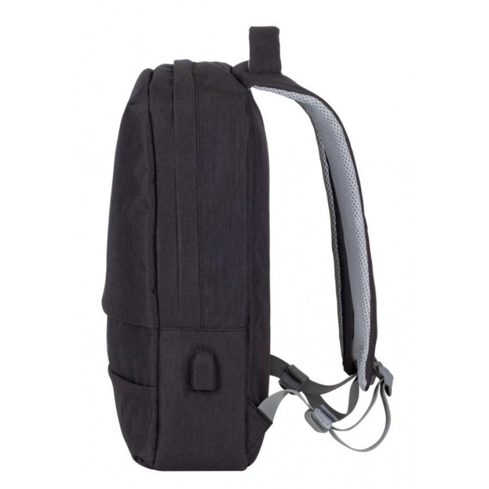 Рюкзак для ноутбука 15.6&quot Riva 7562 BLACK