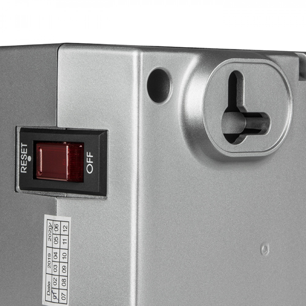 Автоматический стабилизатор напряжения SVEN VR-F1000 (320Вт,Вх.185V-285В, 4 розетки CEE74(2 розетки со стабилизацией, 2 розетки сетевой фильтр), вых.230В, пластиковый корпус, серебряный цвет) Sven SV-018818