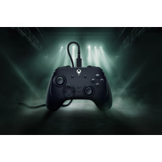Игровой контроллер Razer Wolverine V3 Tournament Ed. - Black gamepad Razer RZ06-05210100-R3M1
